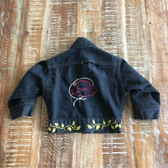 Vintage 70s Levi’s orange tab kids embroidered denim jean jacket